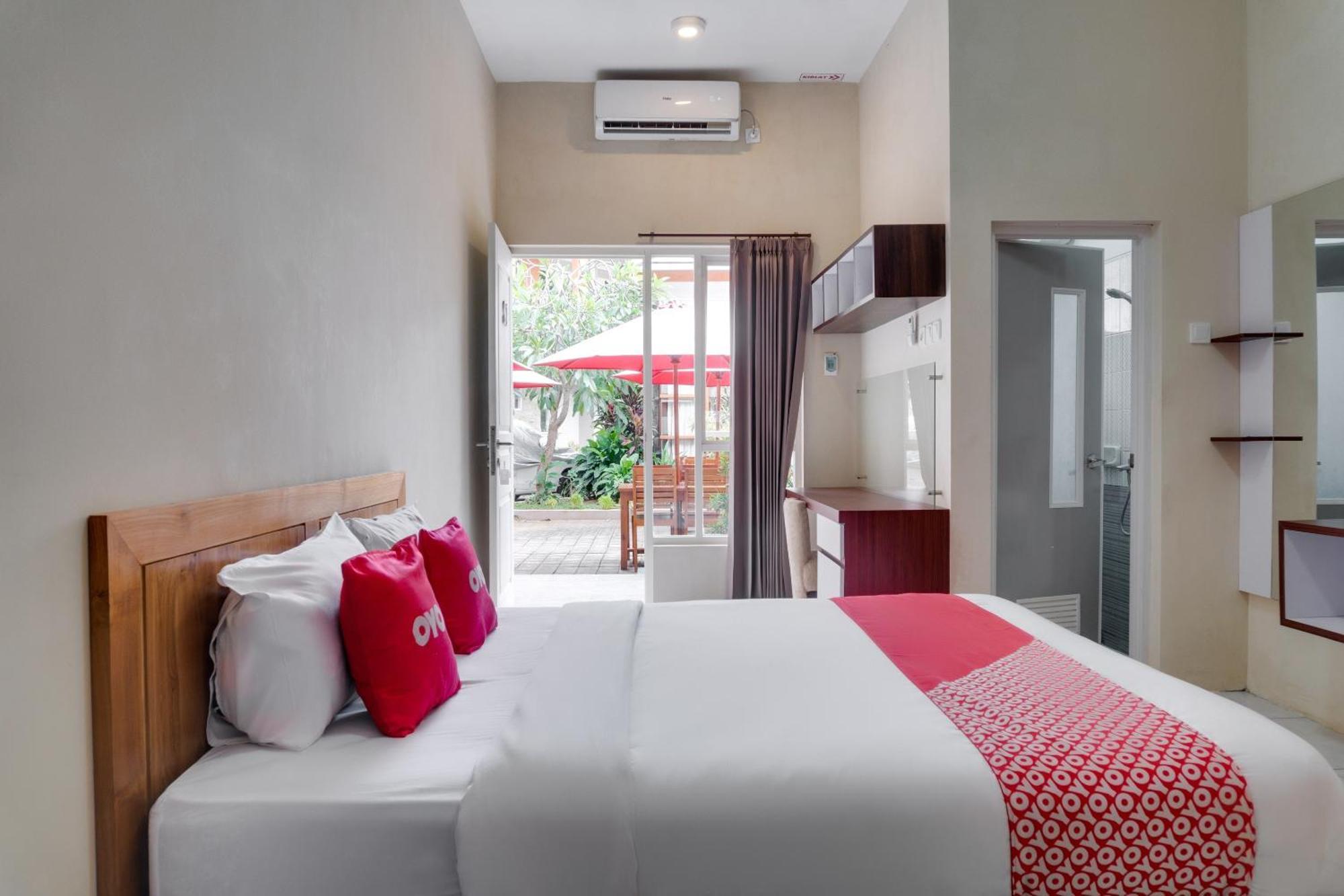 Super Oyo 1579 Kate'El Inn Banyuwangi  Exterior foto